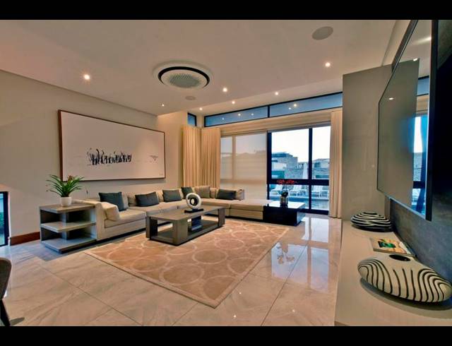 5 BEDROOM HOUSE FOR SALE IN MEYERSDAL ECO ESTATE